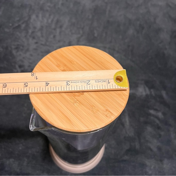 Invigorated Water pH restore glass alkaline water filter pitcher with Bamboo Lid - Picture 9 of 10